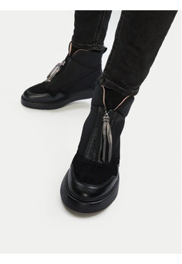 Hispanitas Botki Cervo-I24 HI243654 Czarny. Kolor: czarny. Materiał: skóra