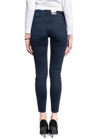 Wrangler - SPODNIE DAMSKIE WRANGLER SKINNY SOFT BLUE W28KJV51J 112128286 #4
