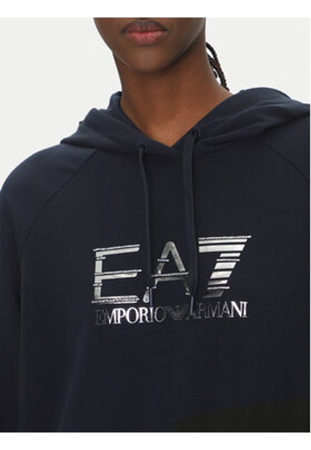 EA7 Emporio Armani Dres 7W000122 AF12502 UB102 Granatowy Regular Fit. Kolor: niebieski. Materiał: bawełna