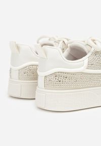 Born2be - Beżowe Sneakersy na Grubej Podeszwie z Cyrkoniami Catith. Okazja: na co dzień. Kolor: beżowy. Materiał: jeans #3