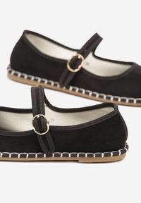 Born2be - Czarne Balerinki Espadryle z Paskiem Ozdobione Przeszyciami Firaniere. Okazja: na co dzień. Zapięcie: pasek. Kolor: czarny. Wzór: aplikacja. Sezon: lato. Styl: casual
