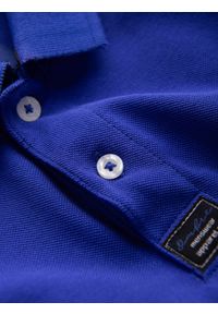Ombre Clothing - Koszulka męska polo z kołnierzykiem - intensywnie niebieska V9 S1745 - XXL. Typ kołnierza: polo. Kolor: niebieski. Materiał: bawełna. Wzór: aplikacja #7