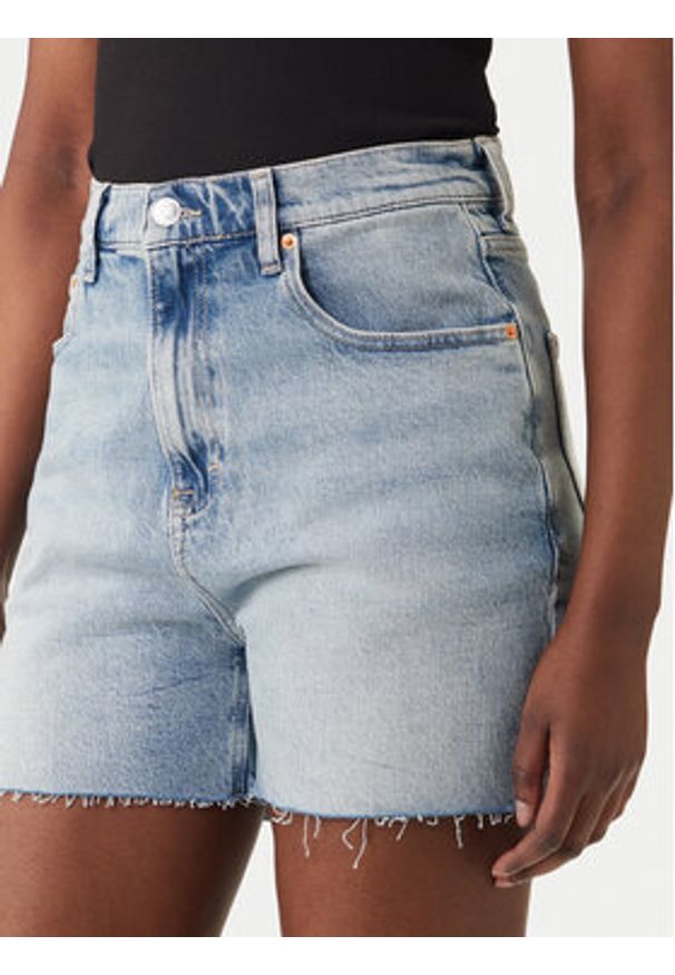 Tommy Jeans Szorty jeansowe DW0DW22694 Błękitny Straight Leg. Kolor: niebieski. Materiał: bawełna