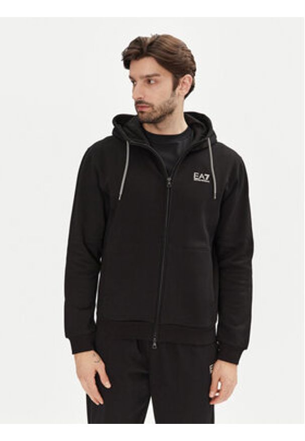 EA7 Emporio Armani Dres 7M000243 AF10377 MC156 Czarny Regular Fit. Kolor: czarny. Materiał: bawełna