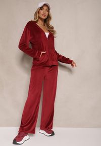 Renee - Bordowy Welurowy Komplet Dresowy Bluza z Kapturem i Szerokie Spodnie Poretta. Kolor: czerwony. Materiał: dresówka, welur