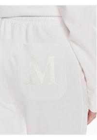 Max Mara Leisure Spodnie dresowe Markus 2416781038 Biały Regular Fit. Kolor: biały. Materiał: bawełna, syntetyk