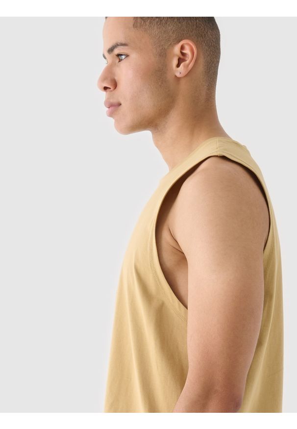4f - 4F Tank top oversize z nadrukiem męski - beżowy XXL. Kolor: beżowy. Materiał: bawełna, jersey, dzianina. Długość rękawa: bez rękawów. Wzór: nadruk