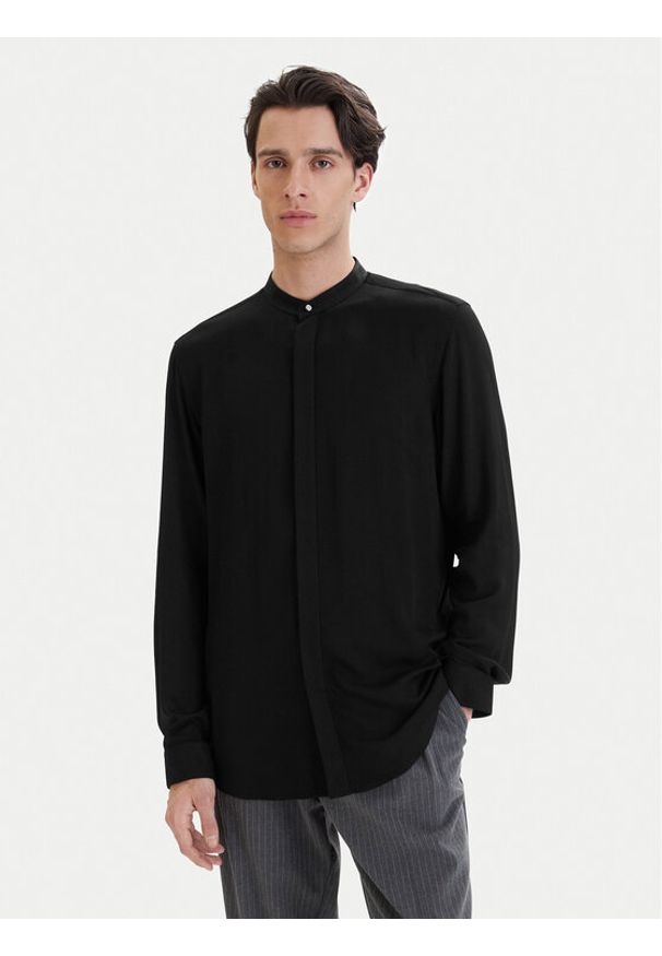 Hugo - HUGO Koszula Kaleb 50554719 Czarny Slim Fit. Kolor: czarny. Materiał: wiskoza