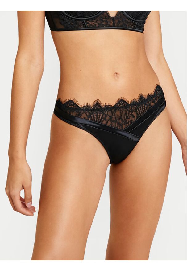Hunkemöller Stringi Zoe 303112 Czarny. Kolor: czarny. Materiał: syntetyk