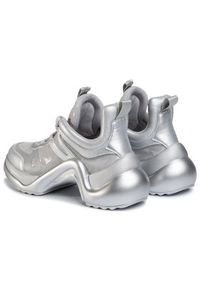 Togoshi Sneakersy TG-16-03-000132 Srebrny. Kolor: srebrny. Materiał: materiał #3