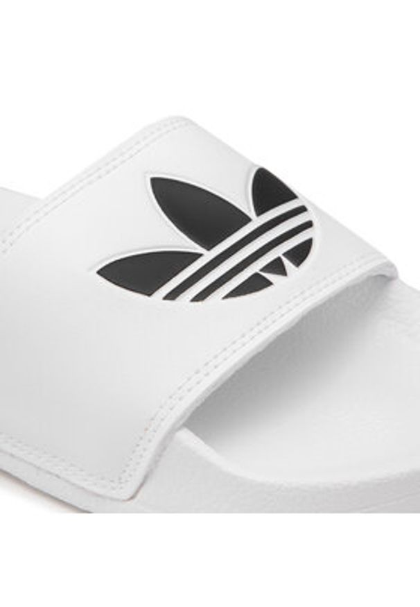 Adidas - adidas Klapki Adilette Lite FU8297 Biały. Kolor: biały. Materiał: skóra