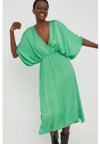 Answear Lab sukienka kolor zielony midi rozkloszowana. Kolor: zielony. Materiał: tkanina. Długość rękawa: krótki rękaw. Typ sukienki: rozkloszowane. Styl: wakacyjny. Długość: midi #3
