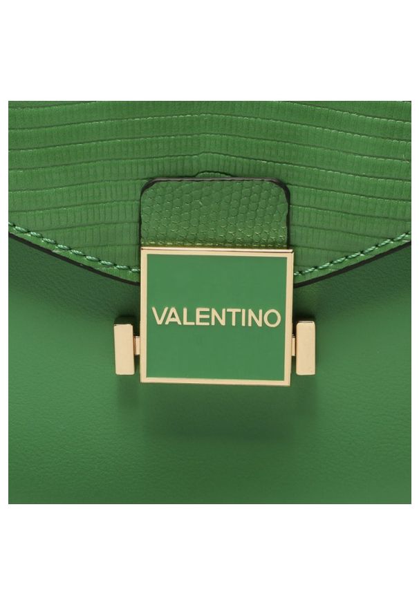 Valentino by Mario Valentino - VALENTINO Mały zielony kuferek z logo carrie satchel. Kolor: zielony