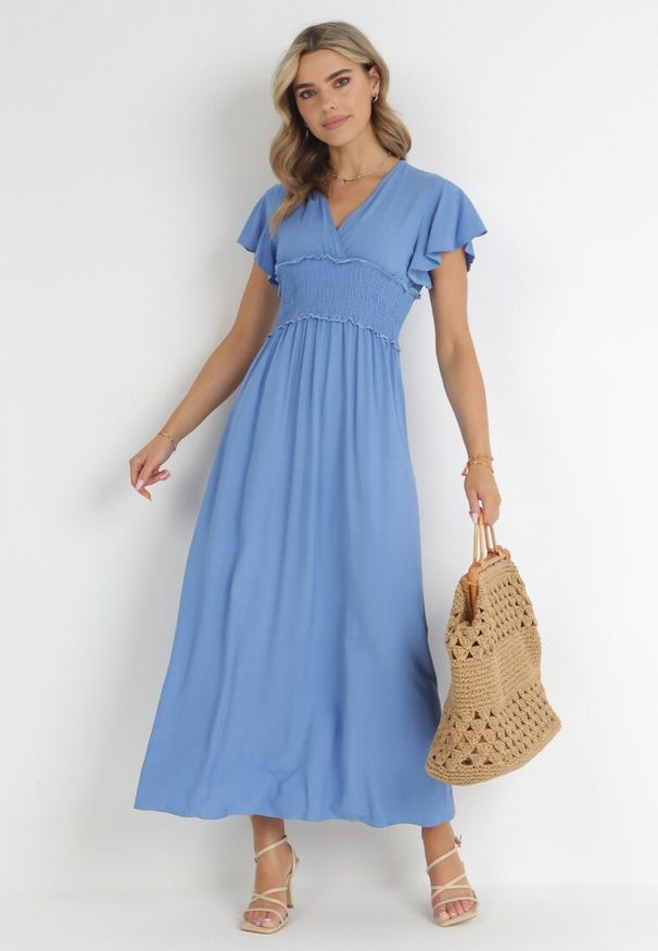 Born2be - Niebieska Kopertowa Sukienka z Wiskozy z Gumką w Pasie Neroni. Kolor: niebieski. Materiał: wiskoza. Typ sukienki: kopertowe. Długość: maxi