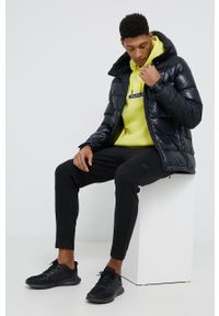 Peak Performance Bluza męska kolor żółty z kapturem z aplikacją. Typ kołnierza: kaptur. Kolor: żółty. Materiał: bawełna, dzianina. Długość rękawa: raglanowy rękaw. Wzór: aplikacja #3