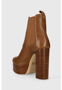 MICHAEL Michael Kors sztyblety skórzane Natasha damskie kolor brązowy na słupku 40F3NAME5L. Nosek buta: okrągły. Kolor: brązowy. Materiał: skóra. Obcas: na słupku. Wysokość obcasa: średni #4