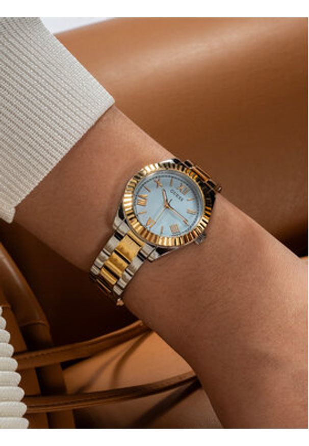 Guess Zegarek GW0687L4 Złoty. Kolor: złoty