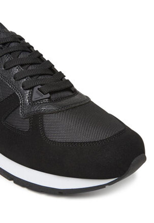 Guess Sneakersy FMTTRE FAB12 Czarny. Kolor: czarny. Materiał: zamsz, skóra