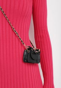 Born2be - Różowa Dopasowana Sukienka Mini z Prążkowanej Dzianiny Siphelia. Kolor: różowy. Materiał: dzianina, prążkowany. Sezon: jesień, zima. Długość: mini #5