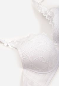 Renee - Biały Biustonosz Zdobiony Koronką i Kokardami Morgavia. Kolor: biały. Materiał: koronka. Wzór: koronka, aplikacja #3