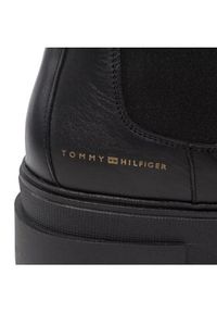 TOMMY HILFIGER - Tommy Hilfiger Sztyblety Monochromatic Chelsea Boot FW0FW06730 Czarny. Kolor: czarny. Materiał: skóra #3