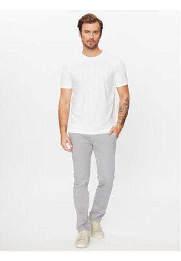 BOSS - Boss T-Shirt Tee 5 50507029 Biały Regular Fit. Kolor: biały. Materiał: bawełna