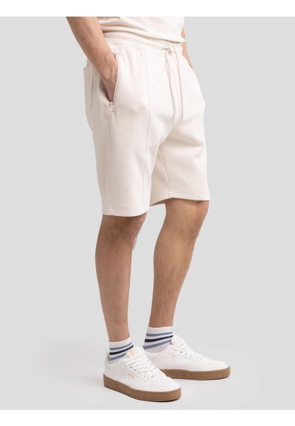 Big-Star - Szorty męskie dresowe kremowe Wladorsh 103/ Wlador 103. Kolor: kremowy. Materiał: dresówka. Wzór: nadruk, ze splotem. Sezon: lato. Styl: klasyczny, elegancki