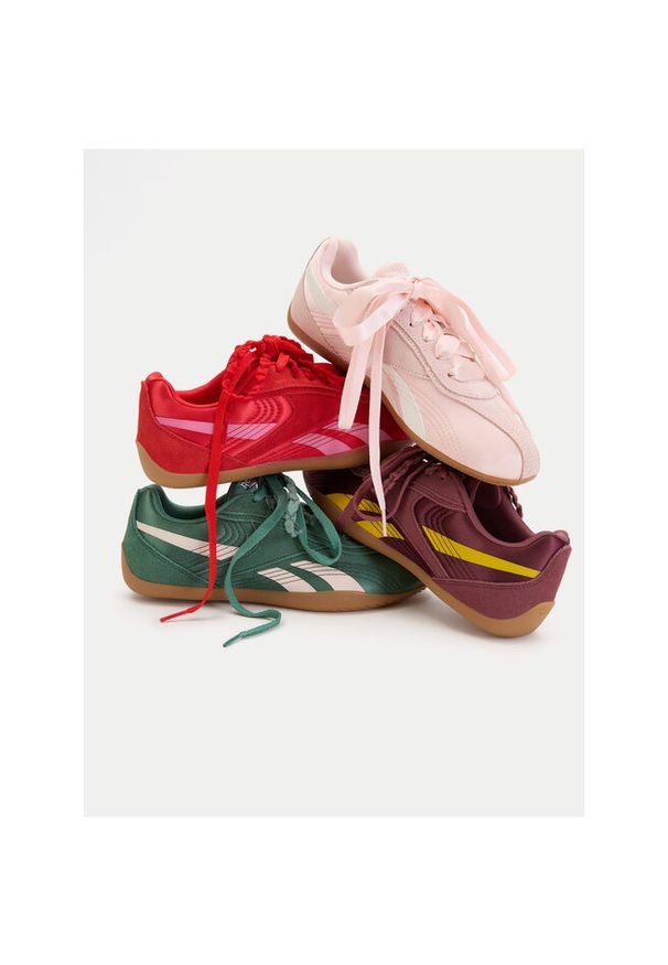 Sneakersy Reebok. Kolor: czerwony