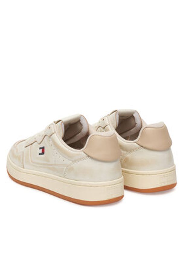 Tommy Jeans Sneakersy Archive '98 Court EN0EN02984 Beżowy. Kolor: beżowy. Materiał: skóra