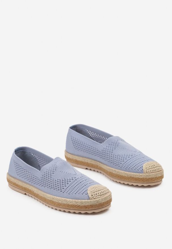 Born2be - Niebieskie Espadryle z Ażurową Cholewką i Plecionką na Podeszwie oraz Nosku Thalessia. Kolor: niebieski. Szerokość cholewki: normalna. Wzór: ażurowy. Sezon: lato
