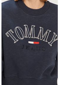 Tommy Jeans - Bluza DW0DW09792.4891. Okazja: na co dzień. Kolor: niebieski. Materiał: bawełna. Wzór: nadruk. Styl: casual #2