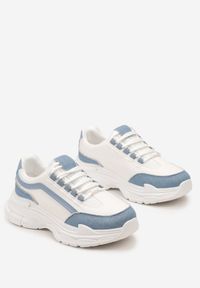 Born2be - Biało-Niebieskie Sneakersy na Grubej Podeszwie z Materiałowymi Wstawkami Kendria. Kolor: biały. Materiał: materiał
