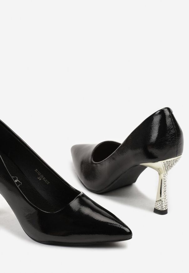 Renee - Czarne Szpilki Lakierowane Vices ze Skórzaną Wkładką i Cyrkoniami Avadvire. Kolor: czarny. Materiał: lakier, skóra. Obcas: na szpilce. Styl: klasyczny