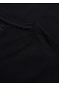 Ombre Clothing - Longsleeve męski V-neck SLIM FIT z elastanem i printem – czarny V1 OM-LSBC-0123 - XXL. Okazja: na co dzień. Typ kołnierza: dekolt w serek. Kolor: czarny. Materiał: elastan. Długość rękawa: długi rękaw. Wzór: nadruk. Styl: klasyczny, casual #4