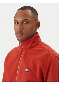 Tommy Jeans Kurtka przejściowa Essential DM0DM22720 Czerwony Regular Fit. Kolor: czerwony. Materiał: syntetyk #4