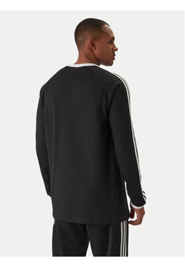 Adidas - adidas Longsleeve 3-Stripes KE3546 Czarny Regular Fit. Kolor: czarny. Materiał: bawełna. Długość rękawa: długi rękaw