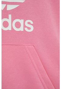 adidas Originals dres dziecięcy kolor różowy. Kolor: różowy. Materiał: dresówka. Wzór: nadruk #2