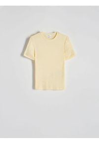 Reserved - T-shirt z wiskozą - jasnożółty. Kolor: żółty. Materiał: wiskoza. Wzór: gładki