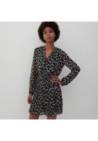Reserved - Sukienka z drobnym wzorem - Czarny. Kolor: czarny #1