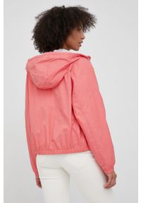 Napapijri kurtka damska kolor różowy przejściowa. Okazja: na co dzień. Kolor: różowy. Materiał: włókno, materiał. Długość rękawa: raglanowy rękaw. Styl: casual #4