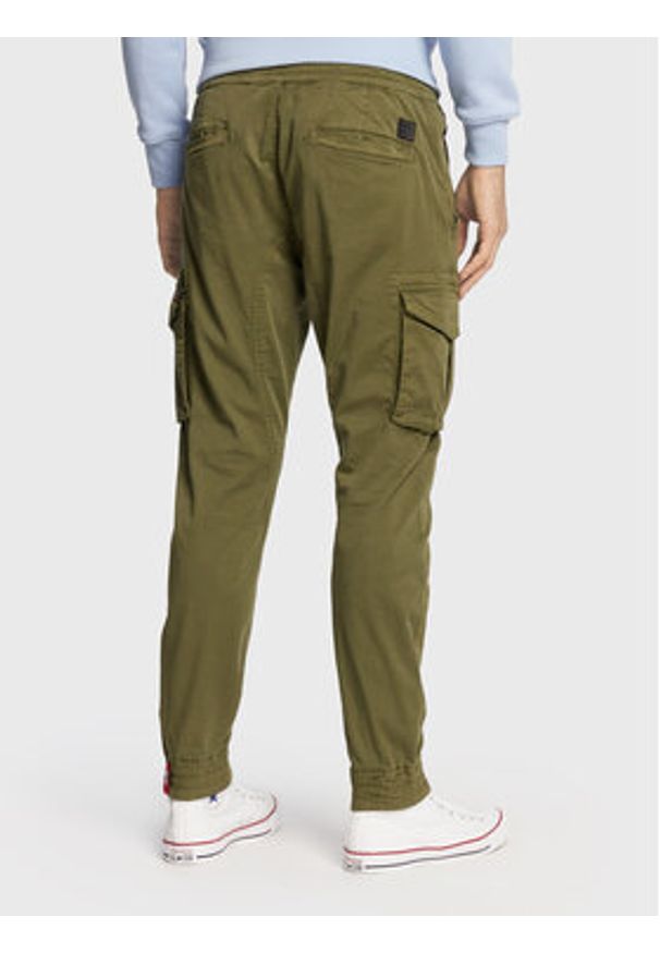 Alpha Industries Joggery Twill 116202 Zielony Regular Fit. Kolor: zielony. Materiał: bawełna