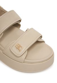 TOMMY HILFIGER - Tommy Hilfiger Sandały Leather Sporty Platform Sandal FW0FW09119 Beżowy. Kolor: beżowy. Materiał: skóra. Obcas: na platformie. Styl: sportowy #5