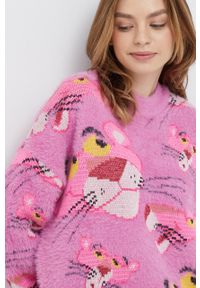 Desigual sweter z domieszką wełny damski kolor różowy. Kolor: różowy. Materiał: wełna. Długość rękawa: długi rękaw. Długość: długie. Wzór: ze splotem #6