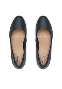 Clarks Czółenka Ambyr Joy 261626674 Granatowy. Kolor: niebieski. Materiał: skóra