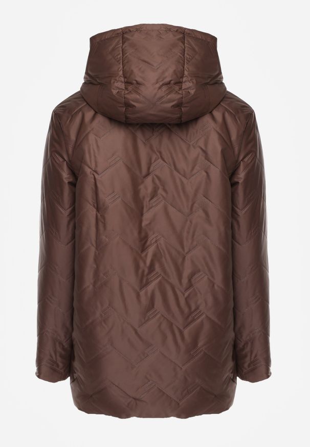 Born2be - Brązowa Przejściolwa Pikowana Kurtka z Odpinanym Kapturem Nevistta. Okazja: na spacer, na co dzień, do pracy. Kolekcja: plus size. Kolor: brązowy. Materiał: poliester, jeans. Styl: casual, elegancki