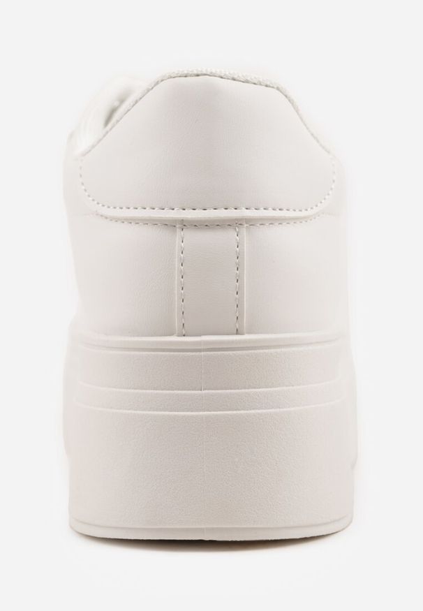 Renee - Białe Basicowe Sneakersy na Platformie Milio. Okazja: na co dzień. Kolor: biały. Obcas: na platformie