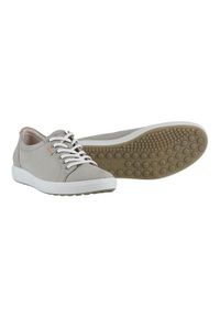 ecco - Buty do chodzenia damskie Ecco Sneaker Soft 7. Kolor: szary. Materiał: skóra. Szerokość cholewki: normalna. Sport: turystyka piesza