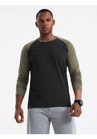 Ombre Clothing - Męski longsleeve z raglanowymi kontrastowymi rękawami – czarno-oliwkowy V3 - Rozmiar: L. Okazja: na co dzień. Kolor: czarny. Materiał: jersey, skóra, bawełna, dzianina, materiał. Długość rękawa: długi rękaw. Wzór: ze splotem. Styl: casual, klasyczny