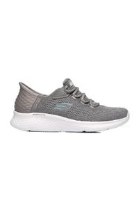 skechers - Buty do chodzenia damskie Skechers Pro-natur. Kolor: szary. Materiał: syntetyk, materiał. Szerokość cholewki: normalna. Model: Skechers Sport. Sport: turystyka piesza