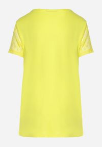 Born2be - Żółta Wiskozowa Bluzka z Siateczką i Koronką Gracina. Kolor: żółty. Materiał: wiskoza, koronka. Wzór: koronka #6